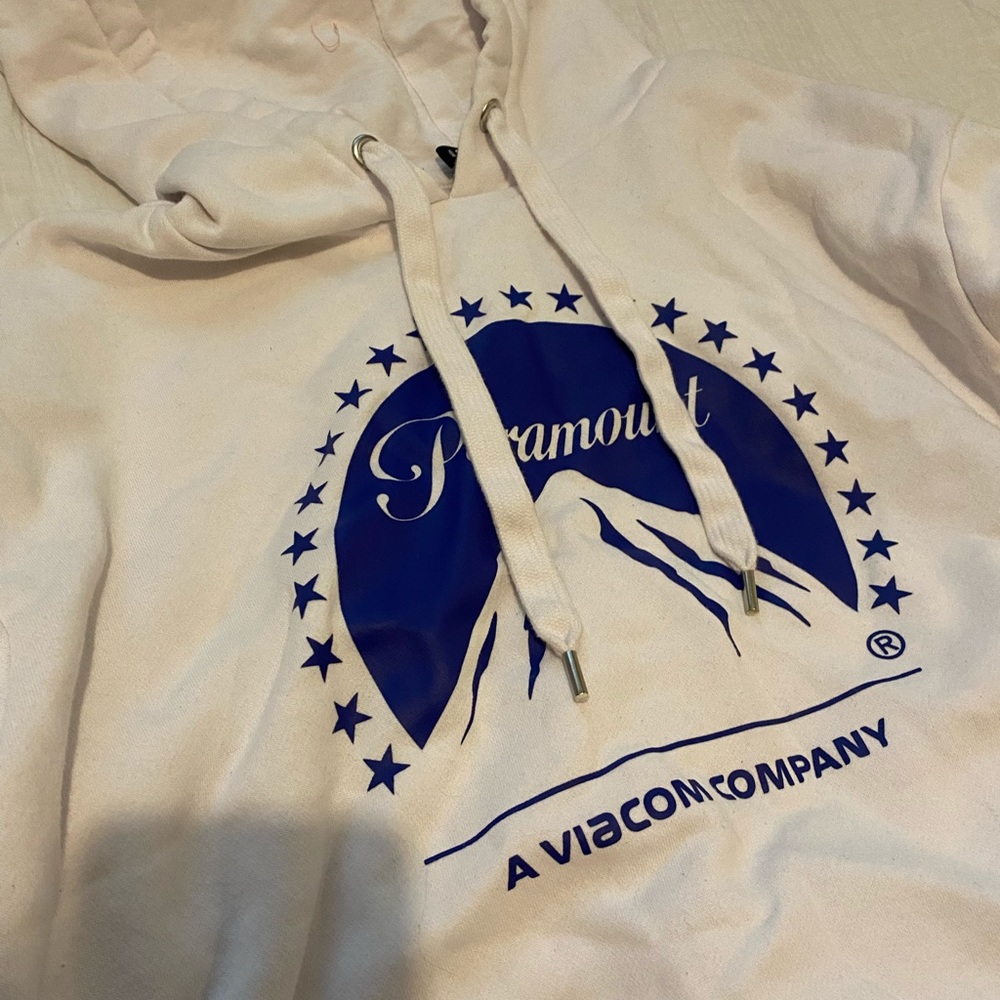 Paramount sweater from H&M